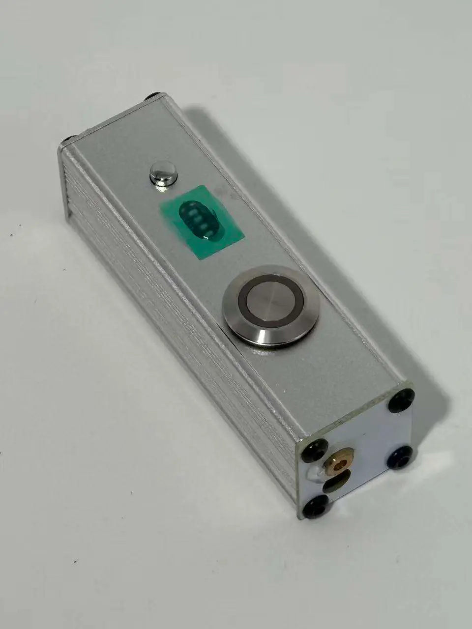 1064nm Infrared Laser Pointer – Invisible Beam Mini Stainless Steel Rechargeable Laser  40000mw, SKU LP40, 40000mw power, 1064nm red laser wavelength, silver color, product thumbnail 2